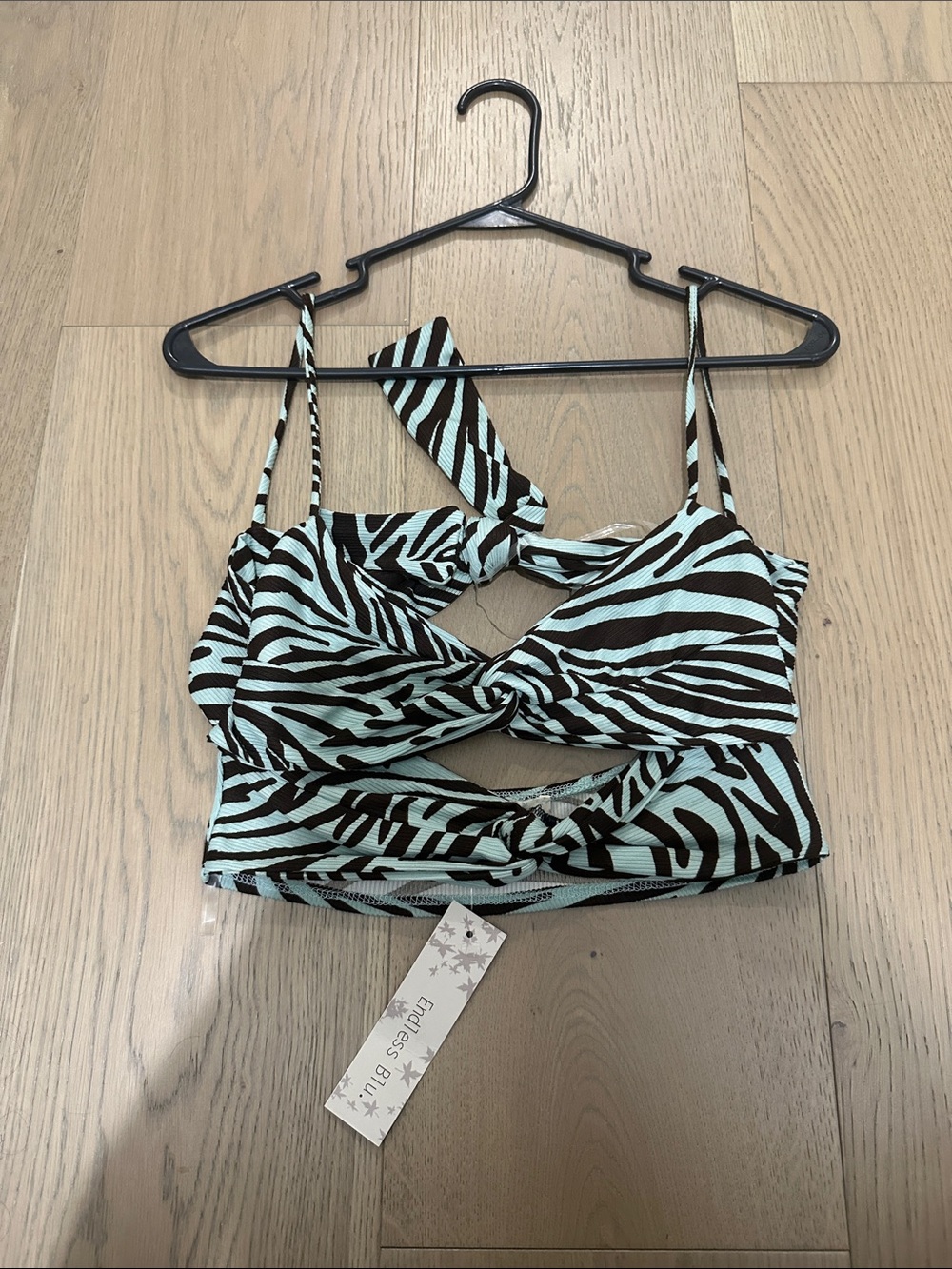 Twist-Front Zebra Print Crop Tank Top - Mint/Black
